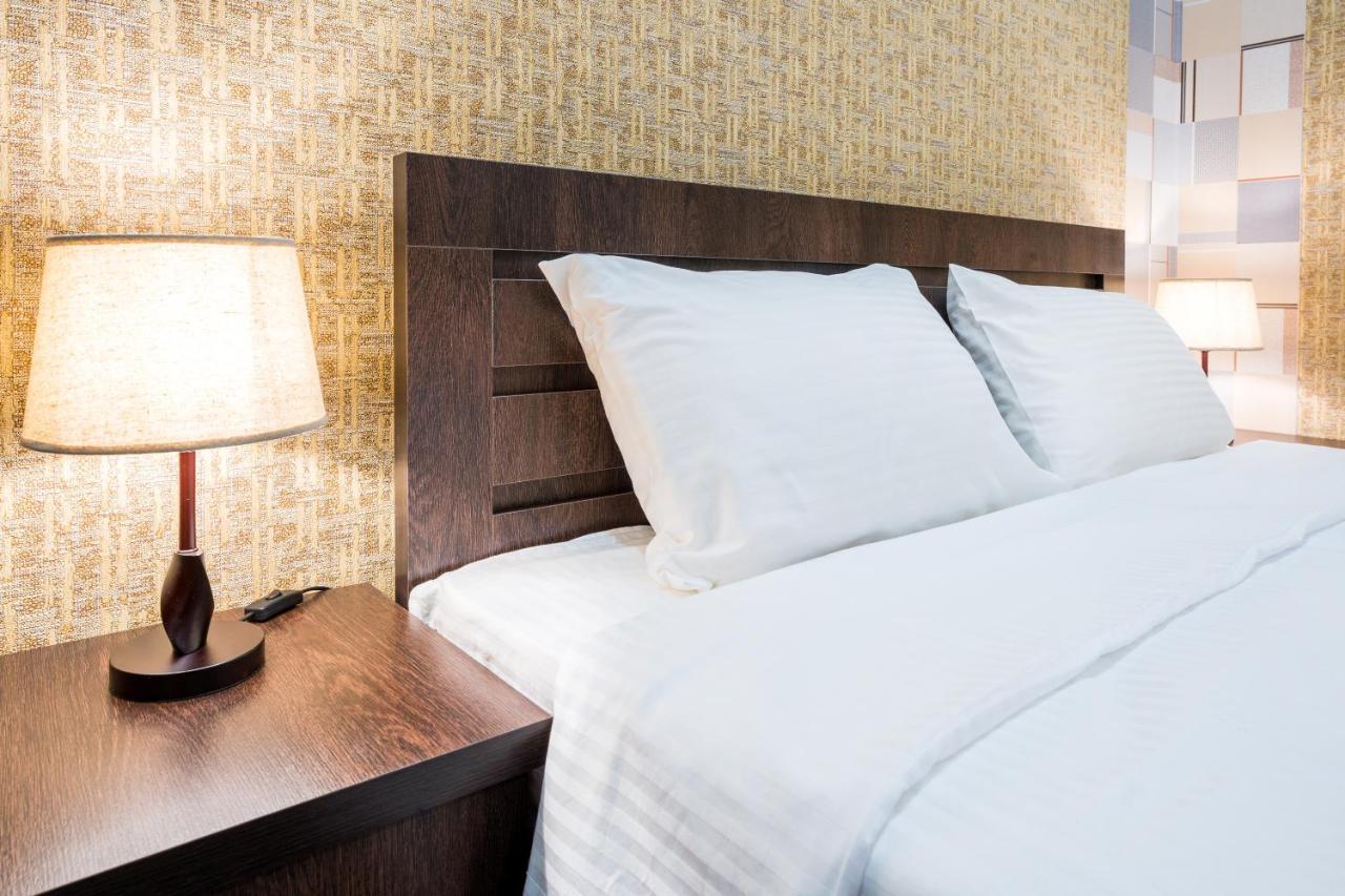 Georgian House Hotell Kutaisi Eksteriør bilde