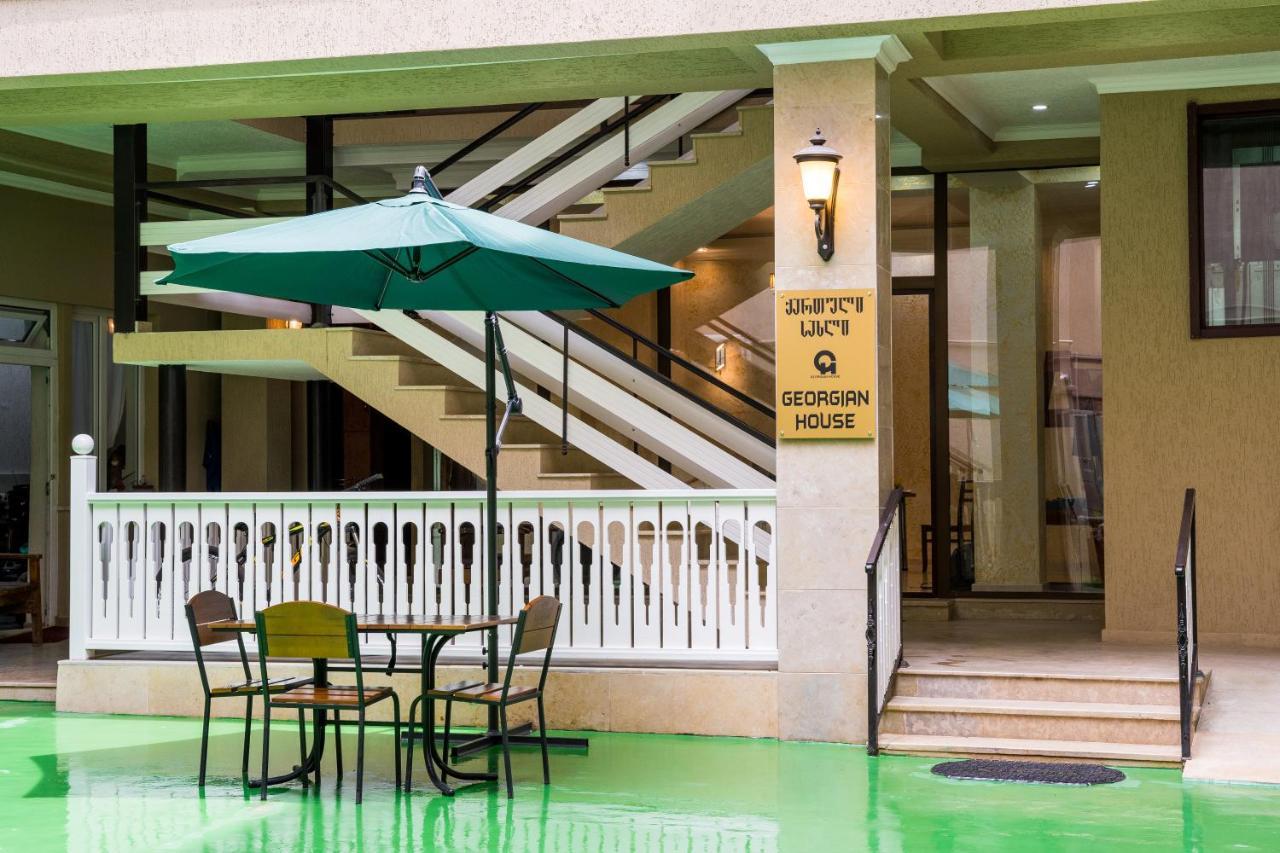 Georgian House Hotell Kutaisi Eksteriør bilde
