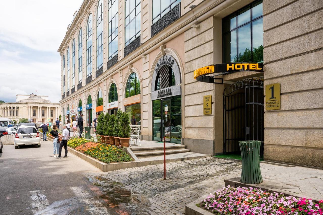 Georgian House Hotell Kutaisi Eksteriør bilde
